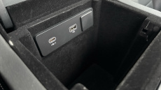 Jaguar F-Pace 2.0 D200 R-Dynamic Black 5dr Auto AWD Diesel Estate